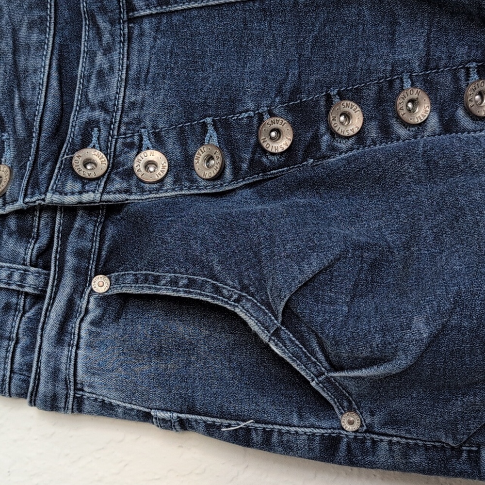 Women's Jeans - Picture 5 of 12